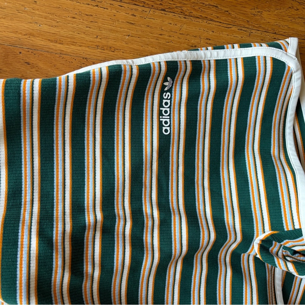 adidas Originals Green White Yellow Striped Crop Top and High-Waist Shorts Set - Picture 8 of 9